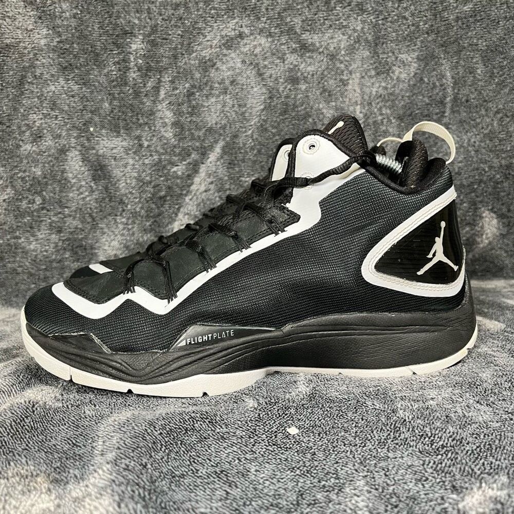Nike Jordan Super Fly 2 PO Flight Plate Black White Basketball Shoes Mens 8.5M